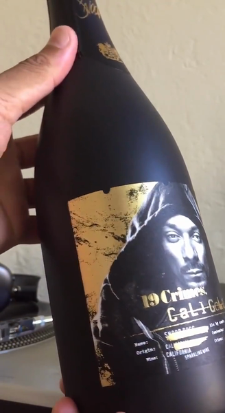 Snoop Dogg is the 'G' in a Bottle for 19 Crimes' First Sparkling