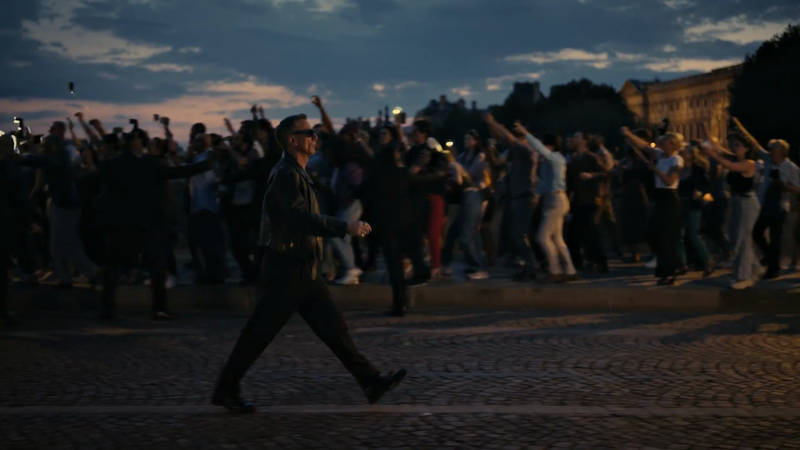 US Ad Of The Day: Daniel Craig Prances Through Paris For Belvedere Vodka